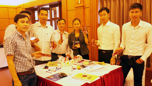 Kỹ năng bán hàng & chăm sóc Khách Hàng chuyên nghiệp - ISUZU (13 & 14.10.2014)